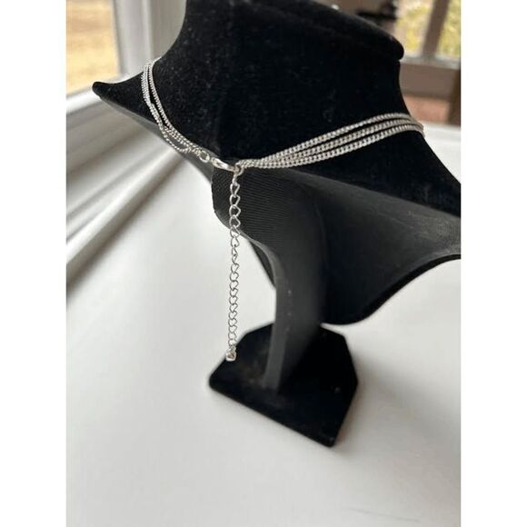 Modern Three-Layer Ensemble Choker Necklace Silver Tone - Picture 2 of 3